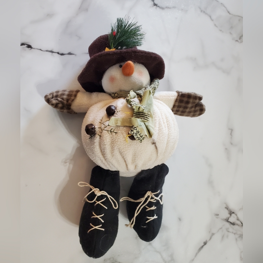 Decorative Snowman Plush Figurine - Picture 4 of 16